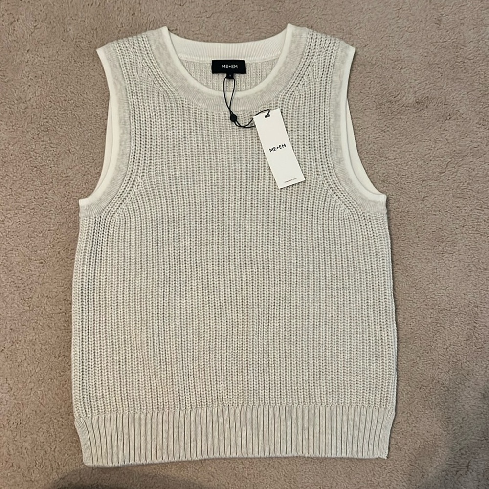 ME+EM Sleeveless Vest